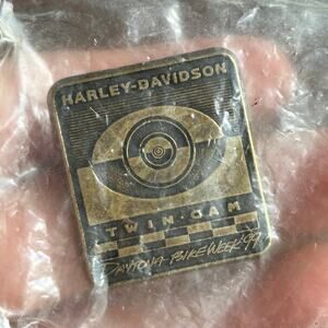 HARLEY DAVIDSON Hat Pin Vest Jacket 1999 Daytona Bike Week Twin Cam HOG Biker